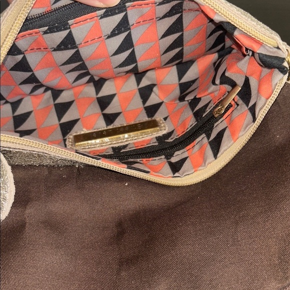 Street Level Elegant Gold Clutch Bag(Never used!) - Picture 7 of 9